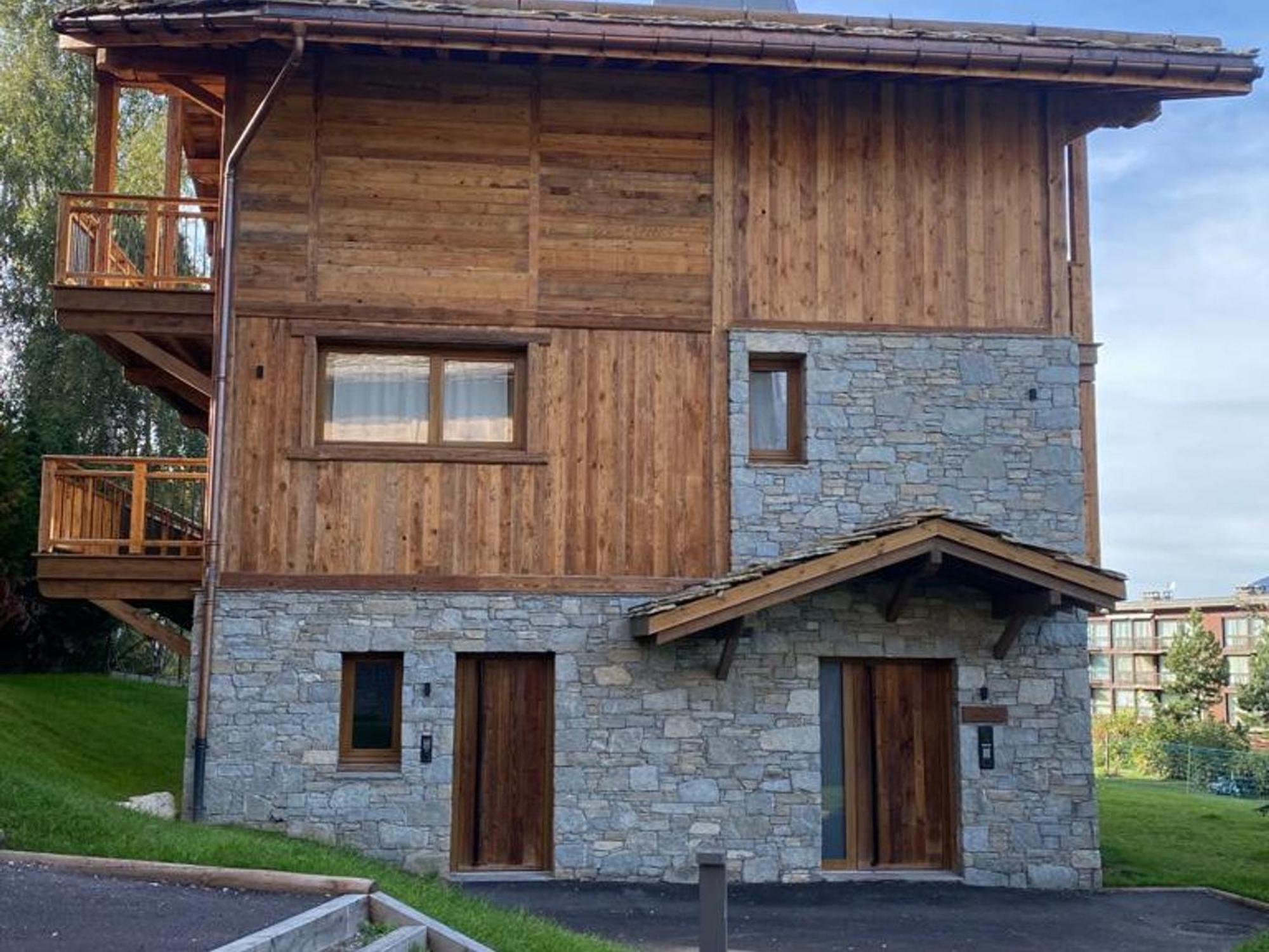 Chalet Luxe Avec Piscine, Sauna, Et Acces Facile Pistes Courchevel - Fr-1-568-27 Villa Exterior photo